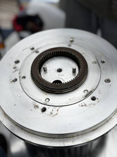 Révision complète d’un guindeau : un travail de précision par CMH Industrie À Marseille