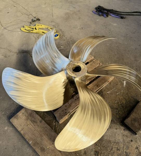 Intervention Hélice – Expertise et Savoir-Faire en Action ????⚙️ sur Marseille (bouche du Rhône)